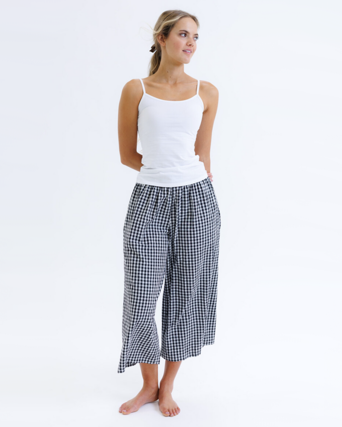 Downeast Wonder Cami tee in soft fabric, featuring a comfortable fit and classic design, shown in a neutral color.