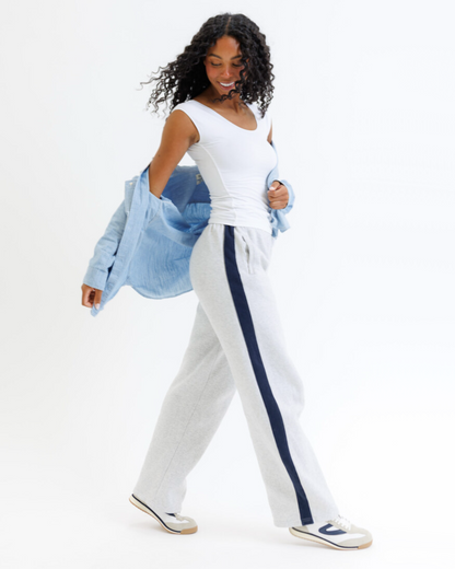 Downeast Wonder Tee in soft fabric, featuring a classic fit and crew neckline, shown on a model.