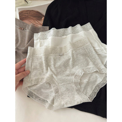 Women's sexy lace shorts in fashionable design, front view
