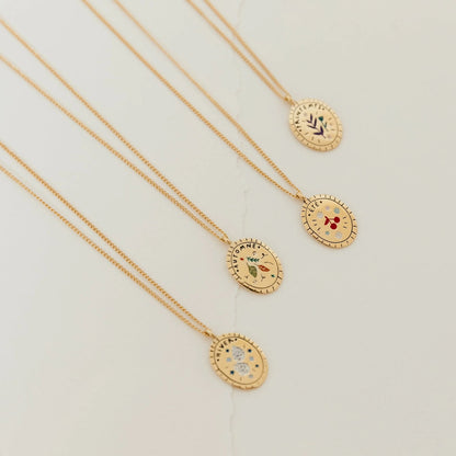 Retro versatile 18k necklace and bracelet jewelry set in a classic gold-tone design