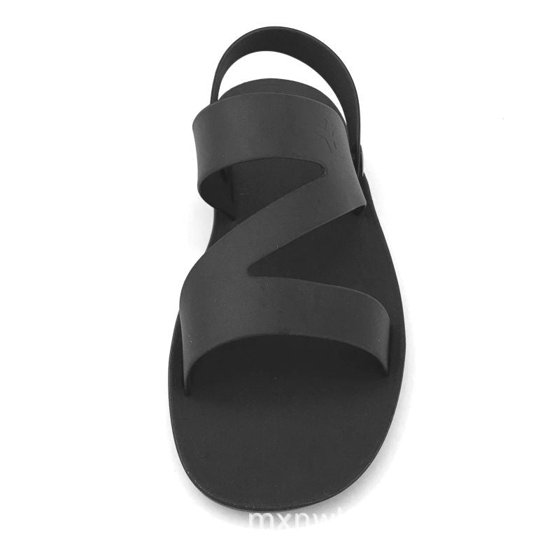 Men's non-slip casual beach sandals with textured soles and adjustable straps in a simple outdoor style