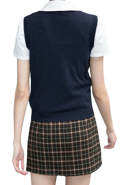 Retro preppy diamond-check knitted vest by BM, versatile sleeveless design in a classic patterned knit