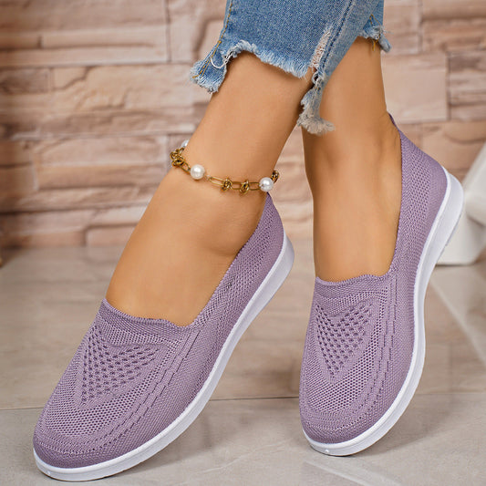 Flyknit casual loafers with soft soles, lightweight slip-on design and breathable knit upper