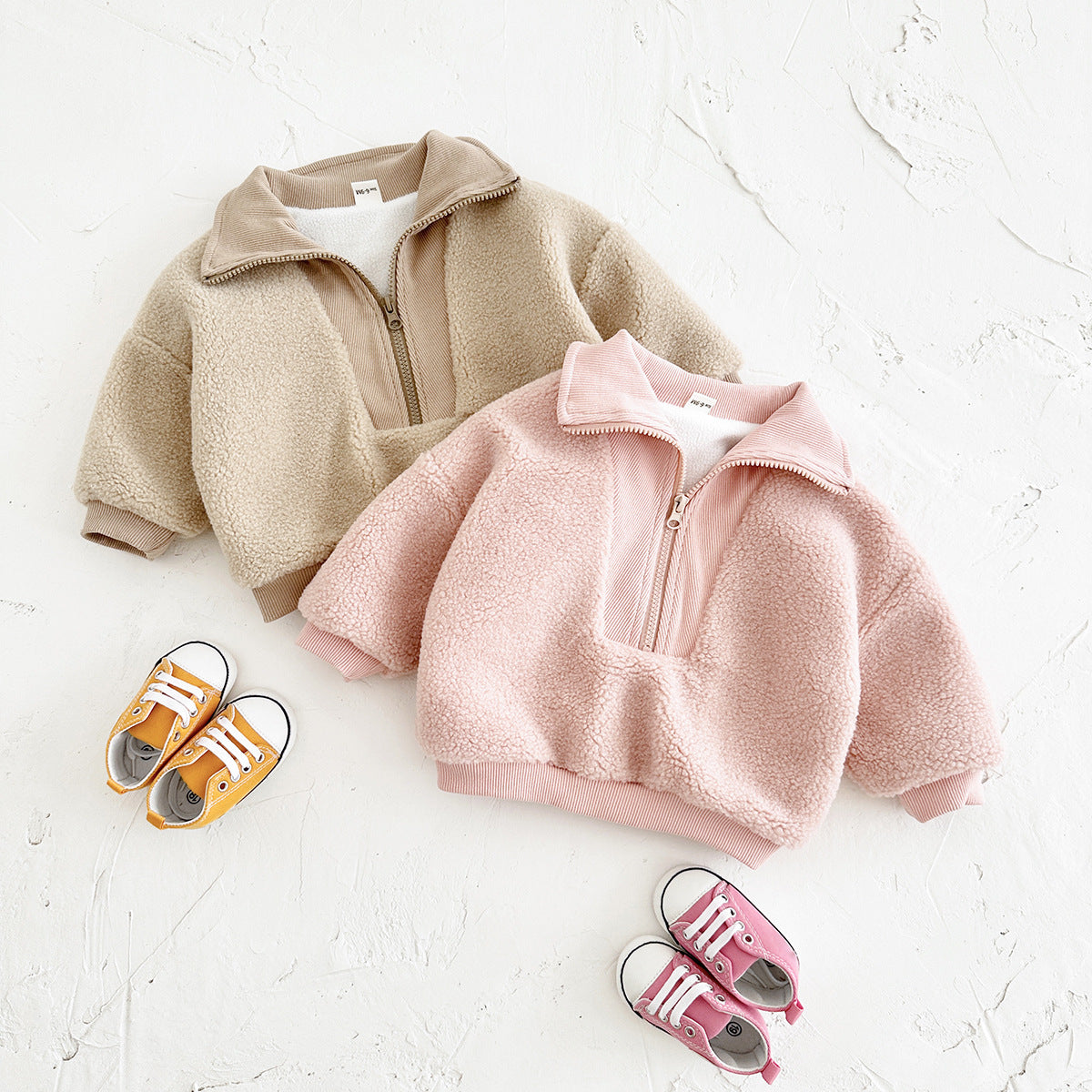 Winter baby clothing thickened fleece-lined cashmere top in soft neutral fabric