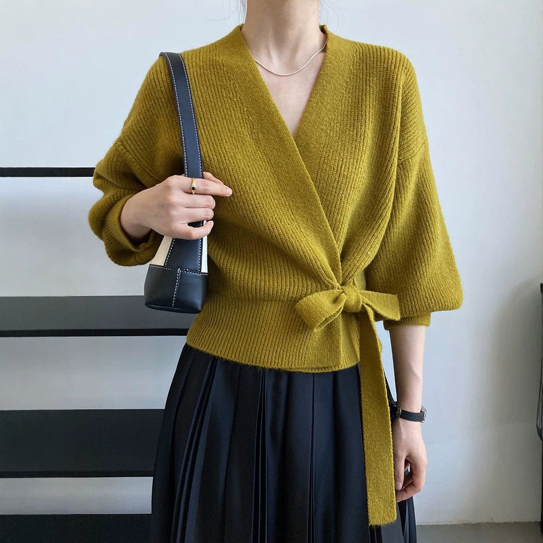 French-style vintage collar lace-up loose-fitting knit cardigan in outerwear design