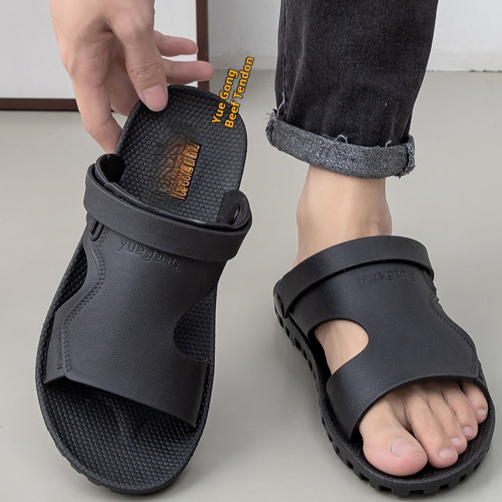 Men's beach shoes and outdoor sandals in a lightweight open-toe design
