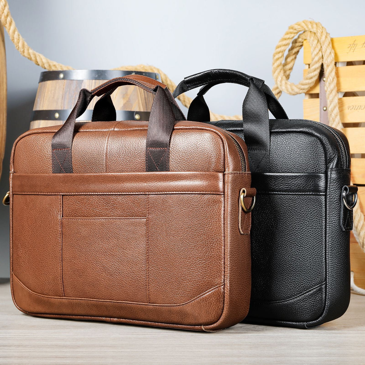Men's leather computer bag with shoulder strap, suitable for documents and casual crossbody carrying