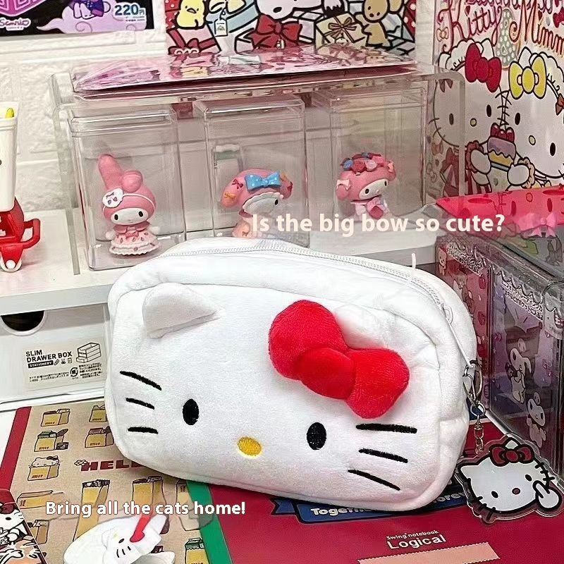Cute caramel cat cartoon pencil case in a rounded, good-looking design