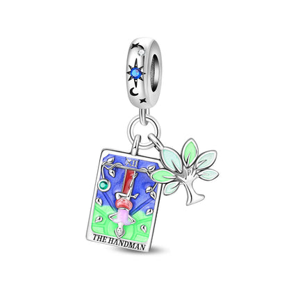 Pendant charm beads for DIY jewelry accessories in assorted designs