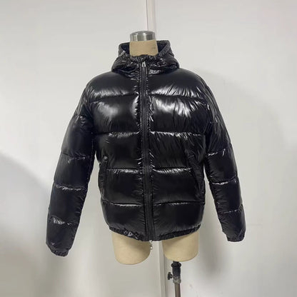Women's thickened winter sports jacket in black, full-zip design with insulated padding