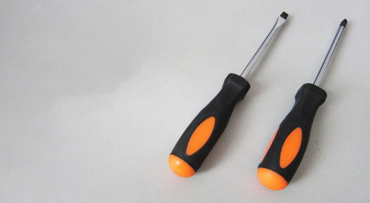 Car portable hardware tool set arranged in a compact carrying case