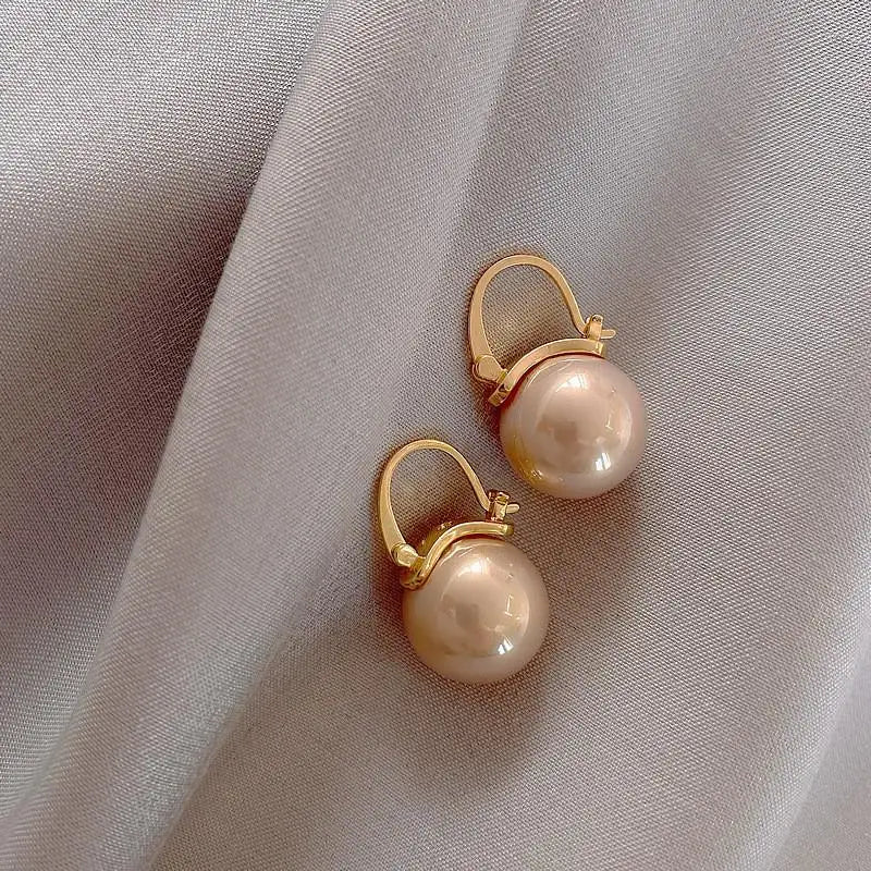 Large gold crystal pearl drop earrings for women, Korean fashion jewelry, European American style, perfect for parties.