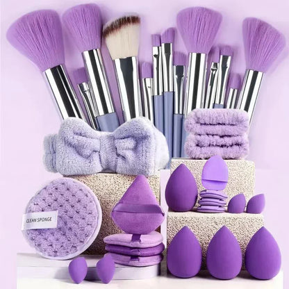 33-piece BackupMyFilesNow.com makeup set with large and small beauty sponges for flawless makeup application and removal.
