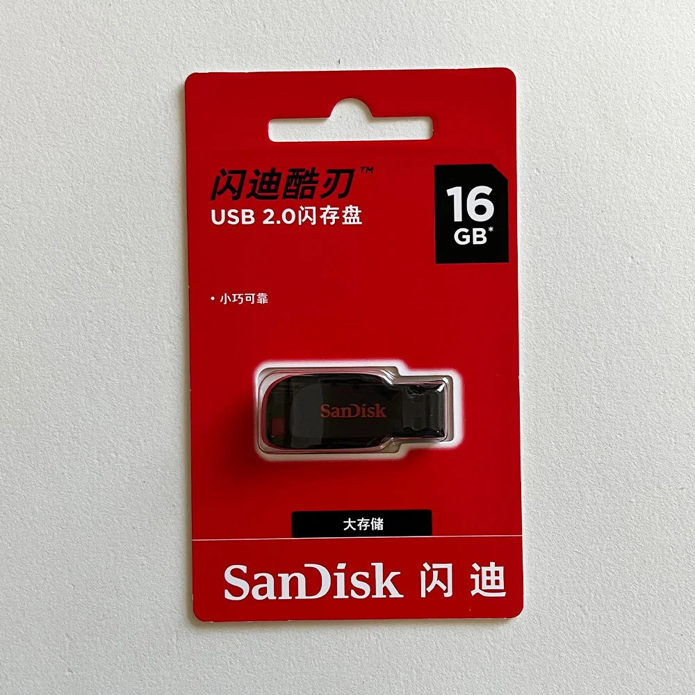 SanDisk SDCZ50 USB flash drive with 128GB capacity, compact mini pen drive, black plastic body, connected to a PC.