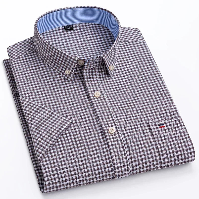 Men's casual summer Oxford shirt with short sleeves, plaid pattern, solid color, square collar, and single pocket in 100% cotton.
