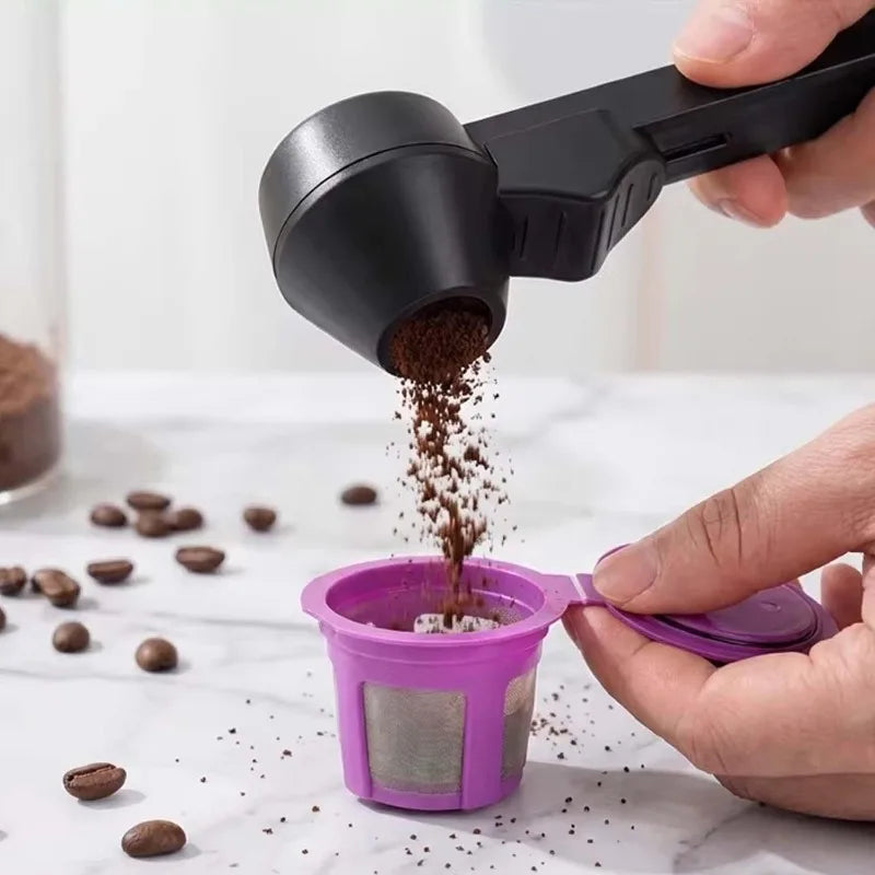 White sliding leakproof coffee scoop with large capacity, measuring spoon for coffee, protein, and milk powder, portable kitchen gadget.
