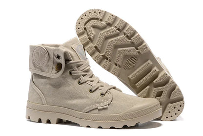 Canvas Pallabrouse sneakers by Palladium, casual ankle boots for men and women, in neutral tones, available in EU sizes 36-45.