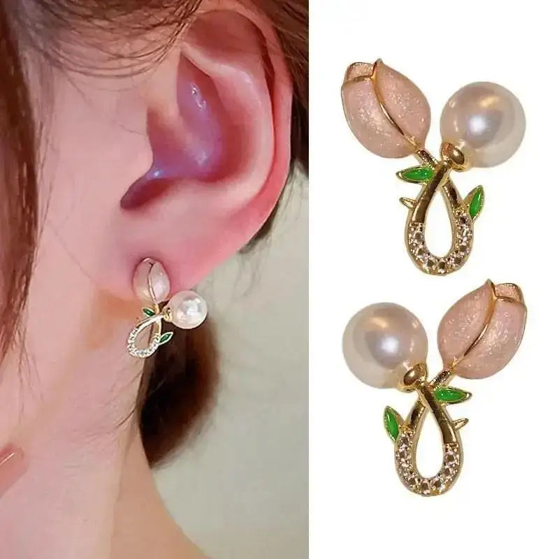 925 Silver Needle Green Flower Earrings for Women, Korean fashion jewelry with zircon leaf accents and stud design.
