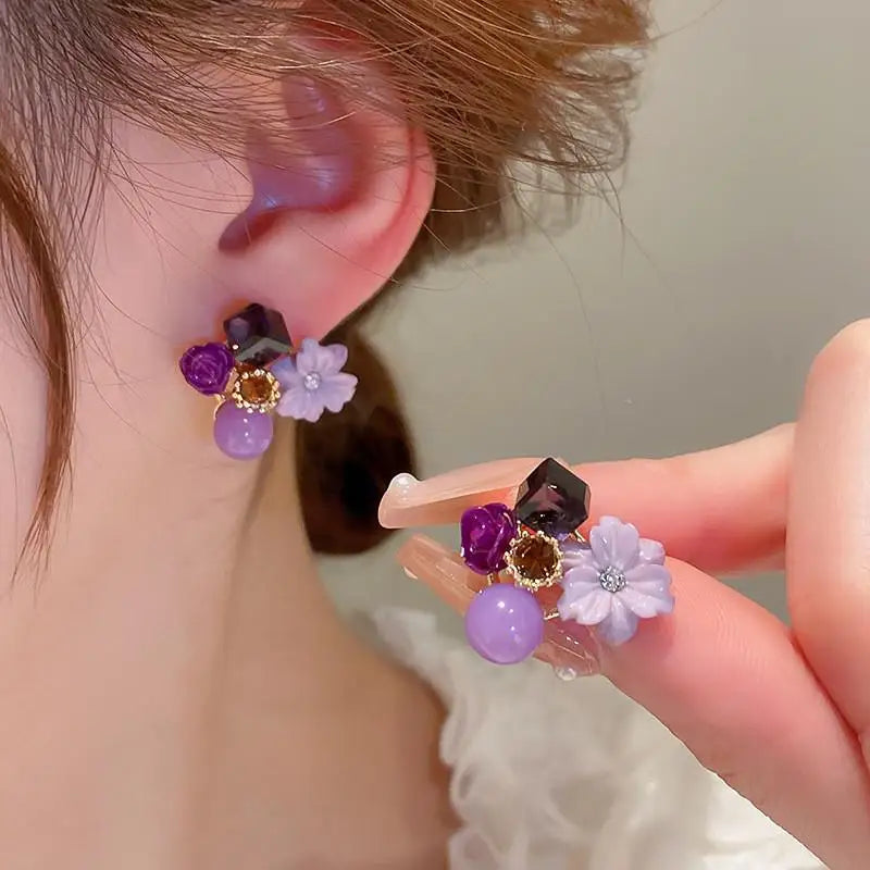 925 silver needle green flower earrings for women, Korean fashion jewelry with zircon leaf design and elegant stud style