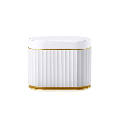 Small 4L smart sensor trash can for desk, lightweight and stylish, with a modern mini design ideal for office or home use.