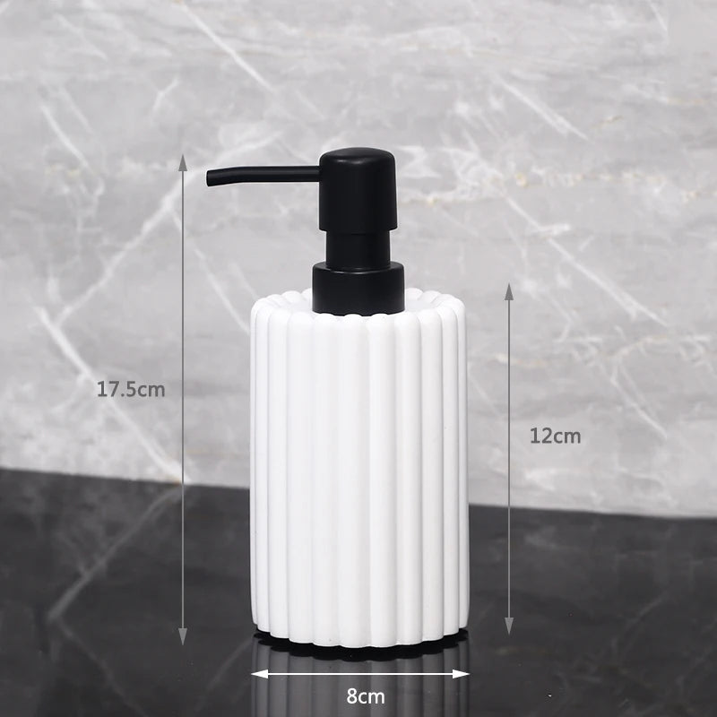 Creative 500ml hand sanitizer and lotion bottles with pump dispensers, suitable for hotel, home, or bathroom use.
