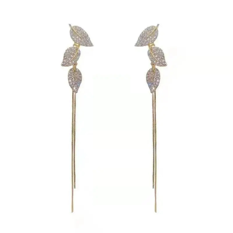 925 silver Korean fashion pearl tassel earrings for women featuring zircon accents and luxurious pearl details.