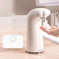 Automatic cat paw soap dispenser with foam hand sanitizer and bubble machine, household sensor-operated hand soap for children.