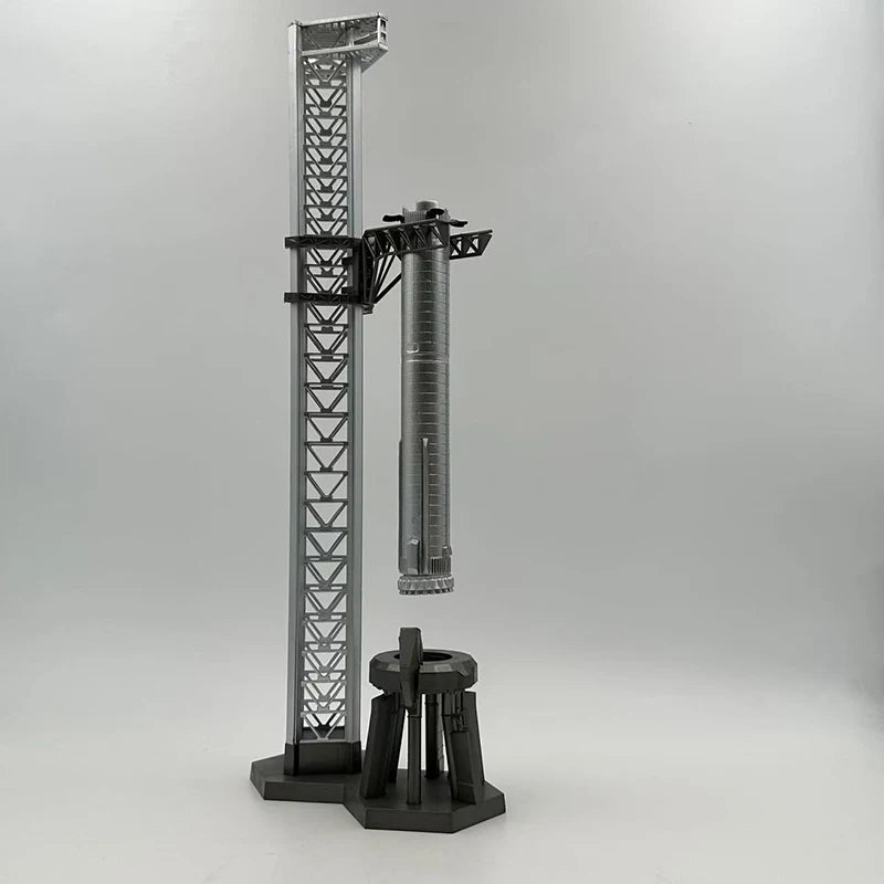 1/400 scale SpaceX Dragon Heavy Falcon Starship rocket diecast metal model toy, detailed space exploration replica.
