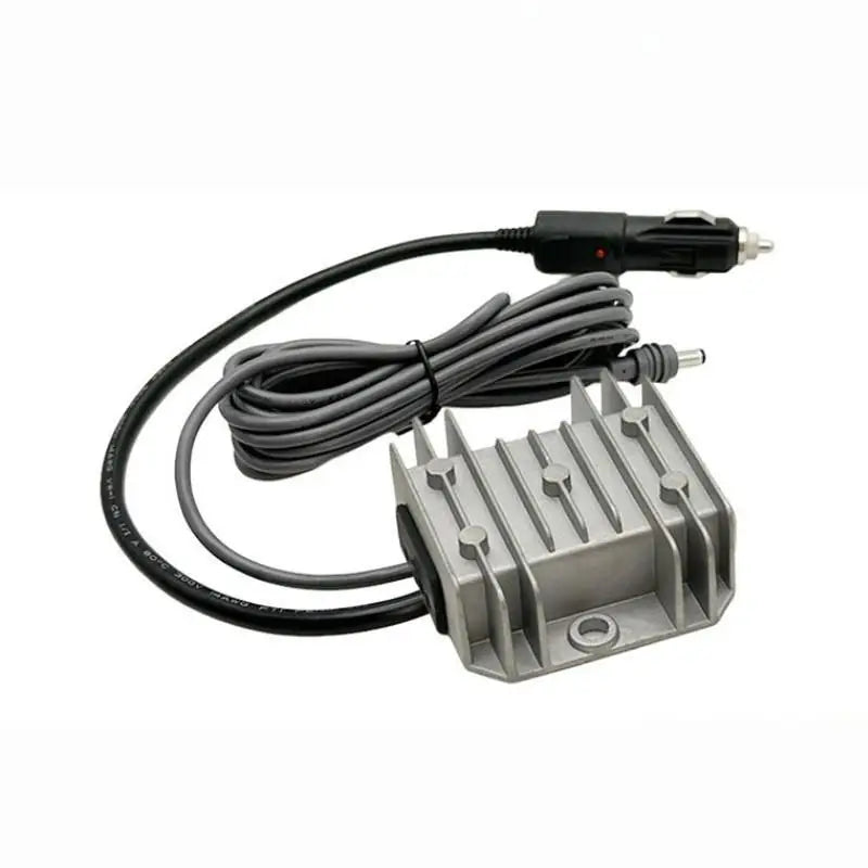 Test measurement tool accessory for Starlink Mini Boost power cord, showing connectors and voltage output details.