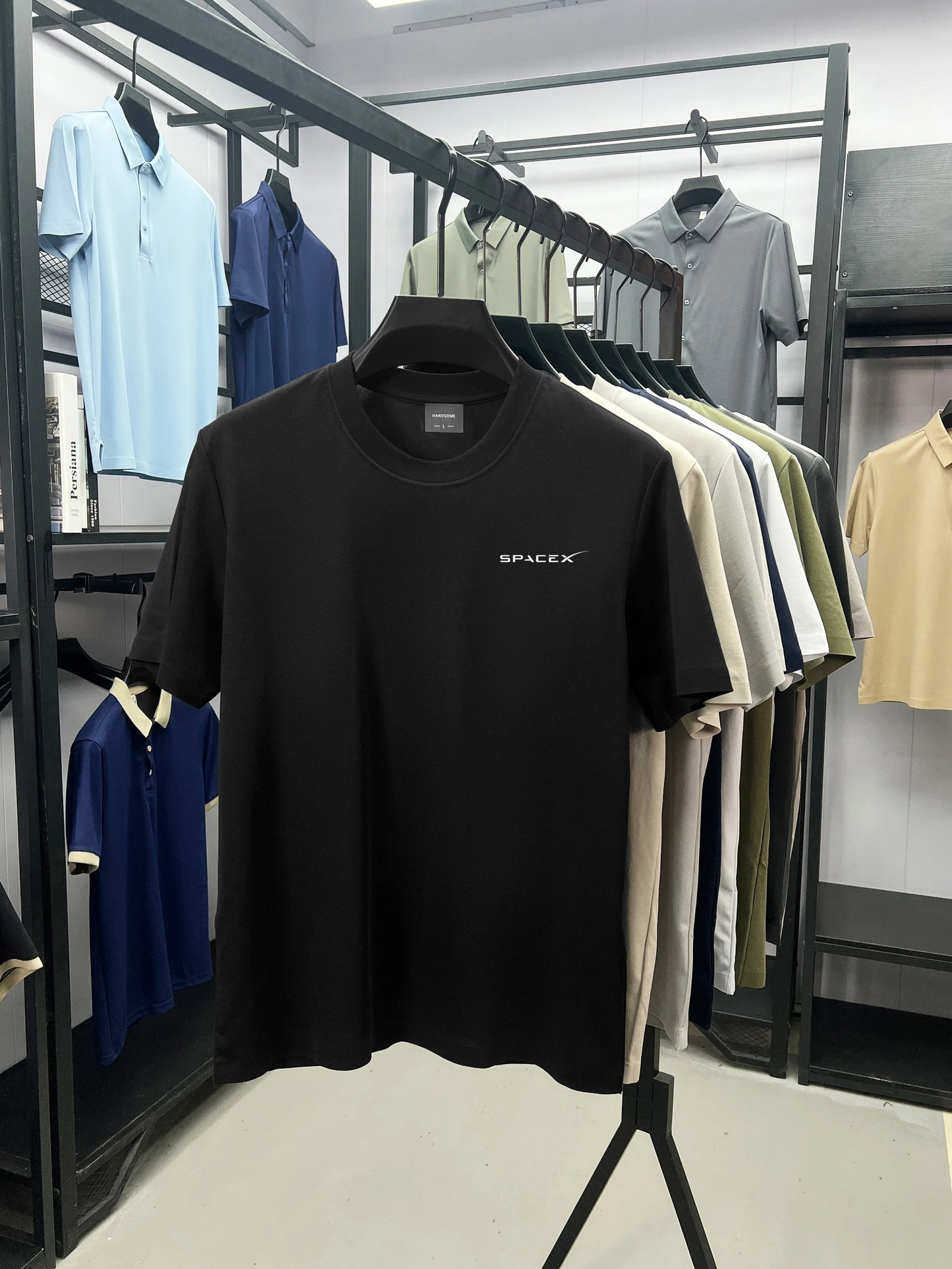 Men's army green SPACEX printed round neck T-shirt by BACKUPMYFILESNOW.COM®, breathable pure cotton short-sleeved casual top.