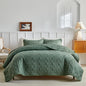 Gray king-size quilt bedding set with pillowcases, lightweight soft bedspread, quilted blanket, all-season comforter from BACKUPMYFILESNOW.COM®