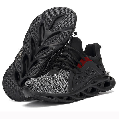 Men's breathable safety shoes in black, protective work footwear designed for durability and comfort during industrial jobs.