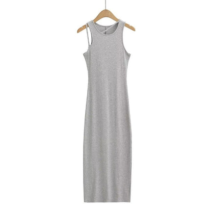 Black women's long skinny hip skirt dress with a fitted silhouette, perfect for casual or dressy occasions.