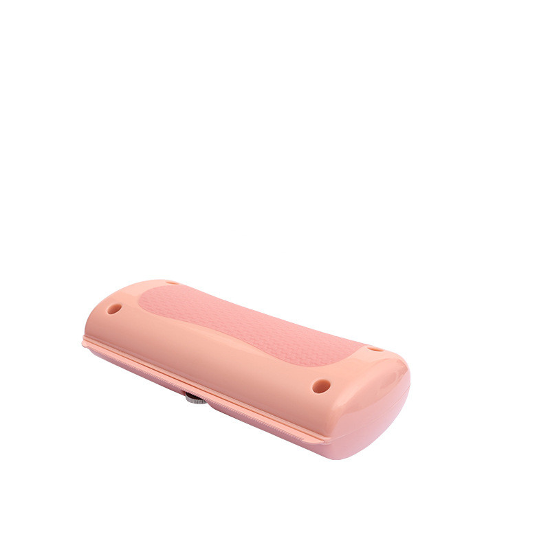 Black pet grooming comb from BackupMyFilesNow.com, featuring fine teeth for gentle pet hair detangling and grooming.