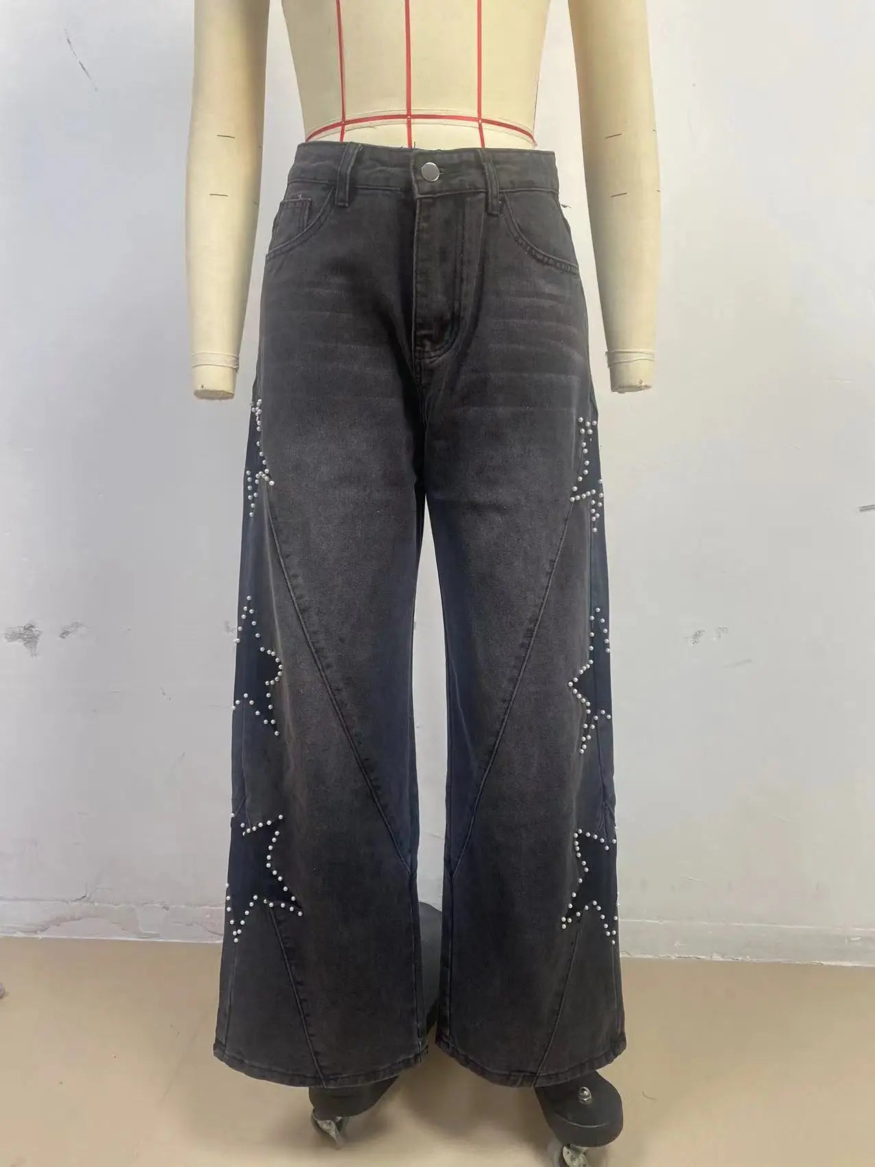 Black casual retro jeans for women with straight loose fit, star patchwork, and simple street style fashion.