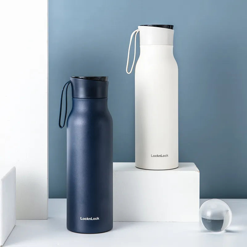 Blue stainless steel portable vacuum cup from BACKUPMYFILESNOW.COM® with a 500ml capacity, ideal for keeping drinks hot or cold.