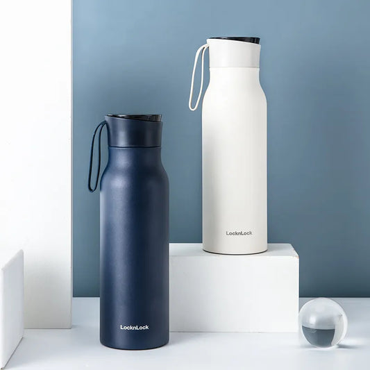 Blue stainless steel portable vacuum cup from BACKUPMYFILESNOW.COM® with a 500ml capacity, ideal for keeping drinks hot or cold.
