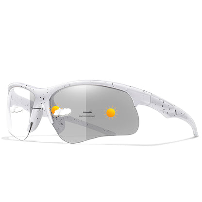 Photochromic sunglasses for men and women, outdoor sports eyewear, windproof biking goggles with stylish design and UV protection.
