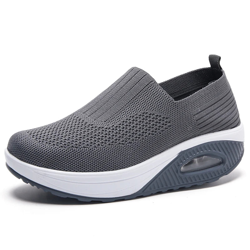 Dark blue women's vulcanized sneakers with platform soles, casual breathable flat shoes for walking and summer fashion.