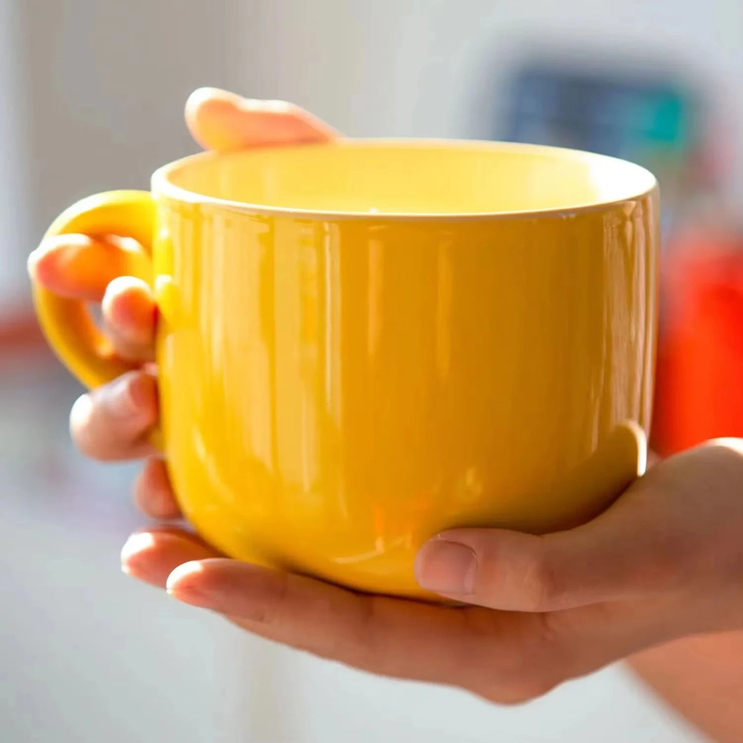 Dark blue 700ml ceramic coffee mug with large capacity, ideal for breakfast, oatmeal, milk tea, and instant noodles.