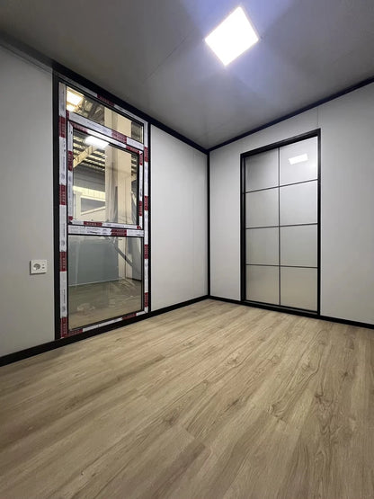 Luxury 20ft 40ft prefab modular container cabin with 2 bedrooms, modern expandable design, ideal for hotel or residential use.