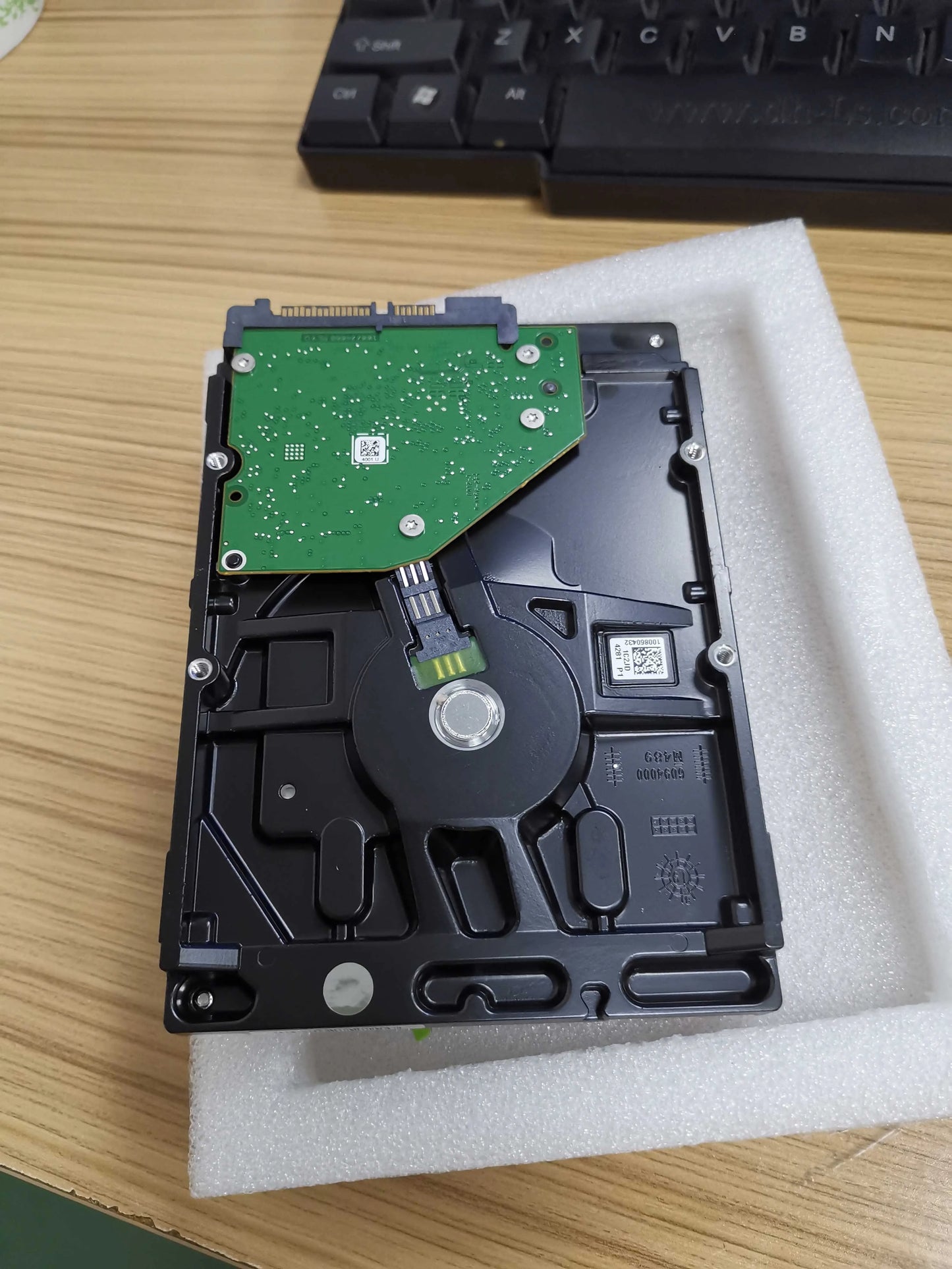Security camera 3.5-inch SATA HDD with 1TB to 10TB capacity for Seagate hard disks, compatible with DVR and NVR surveillance systems.