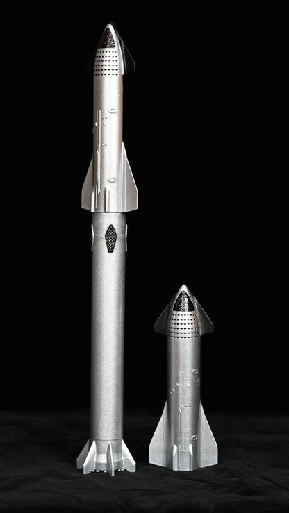 SpaceX Starship rocket model and Super Heavy booster decorative desktop ornament, detailed replica for display or gifting.