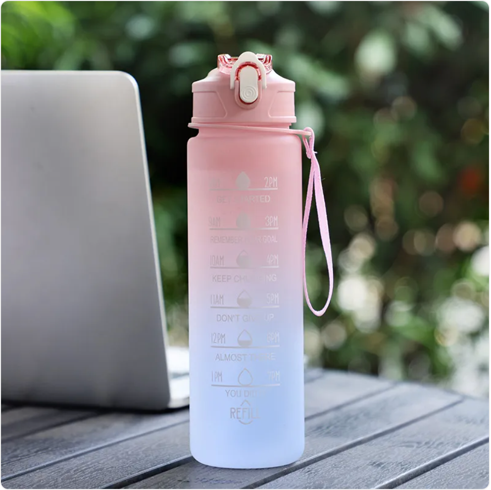 Green BACKUPMYFILESNOW.COM® sports water bottle, 900ml capacity, with a sleek design suitable for active use and hydration.