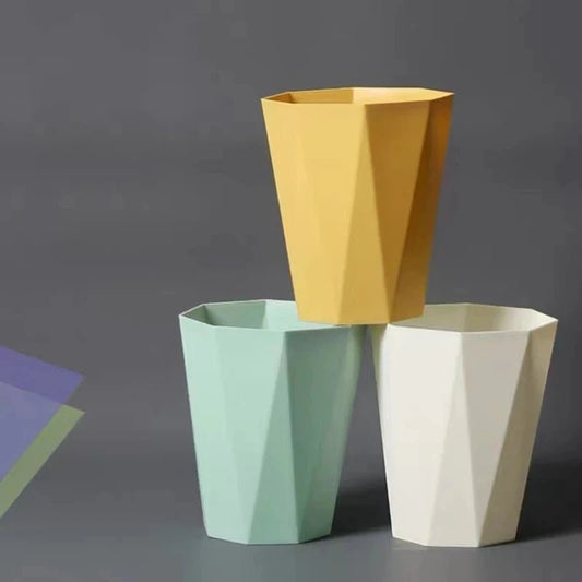 Green household plastic trash can and open trash basket, large capacity for bathroom, bedroom, kitchen, or office use.