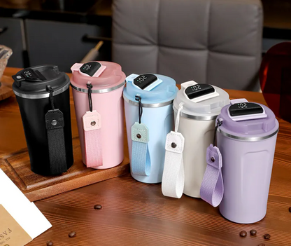 White BACKUPMYFILESNOW.COM® smart coffee cup with 510ml capacity, featuring intelligent design and modern style.
