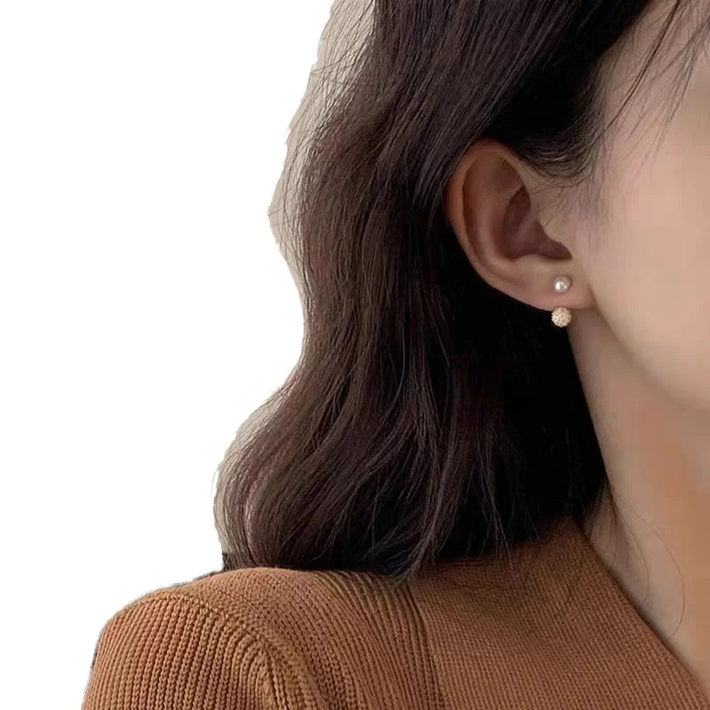 S925 pure silver earrings featuring a new niche and unique ear hole design, crafted for a modern, stylish look.