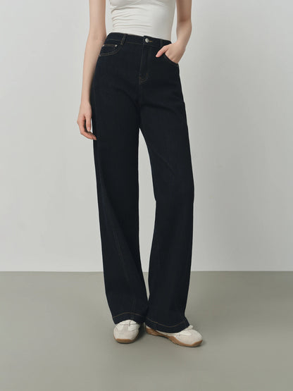 Light blue FSLE Retro Raw Denim high-waist straight-leg jeans for women, featuring 3D cut and slimming fit, ideal for early autumn.