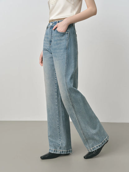 Light blue women's high-waist straight-leg raw denim jeans with slim fit and 3D cut, ideal for early autumn fashion.