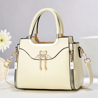 Light brown women’s shoulder bag with casual foreign style, versatile crossbody handbag, pillow bag, and underarm bag.